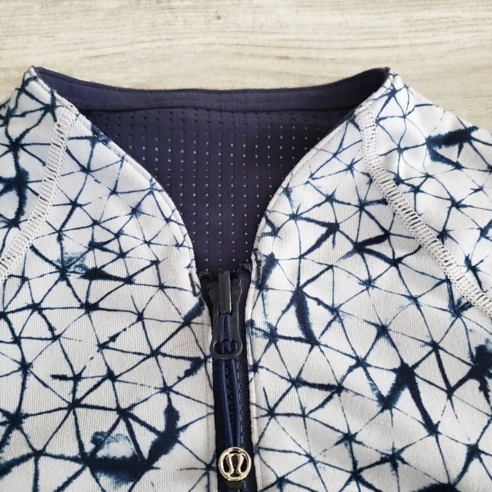 Lululemon Reversible Jacket - Picture 7 of 8